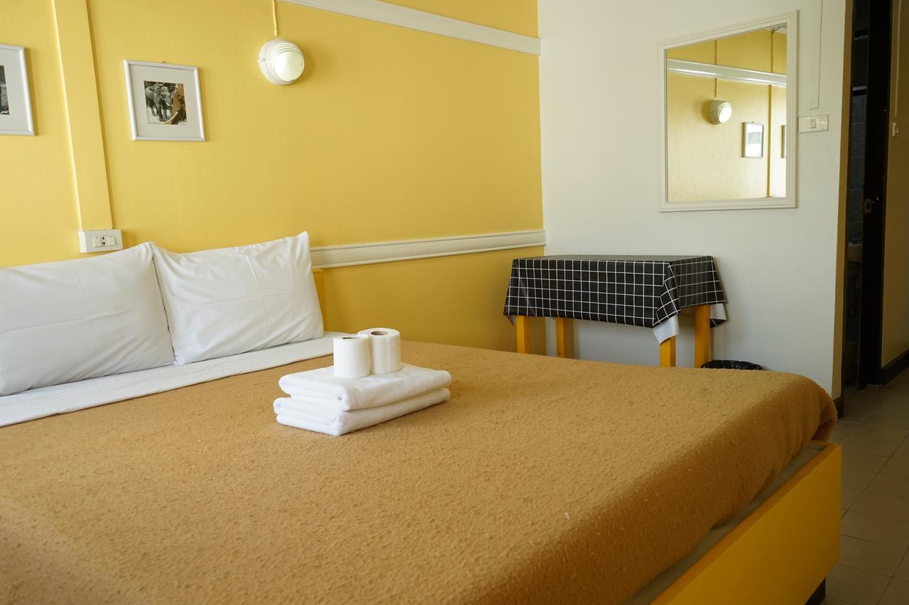 Yes Kaosan Hotel Bangkok Ngoại thất bức ảnh