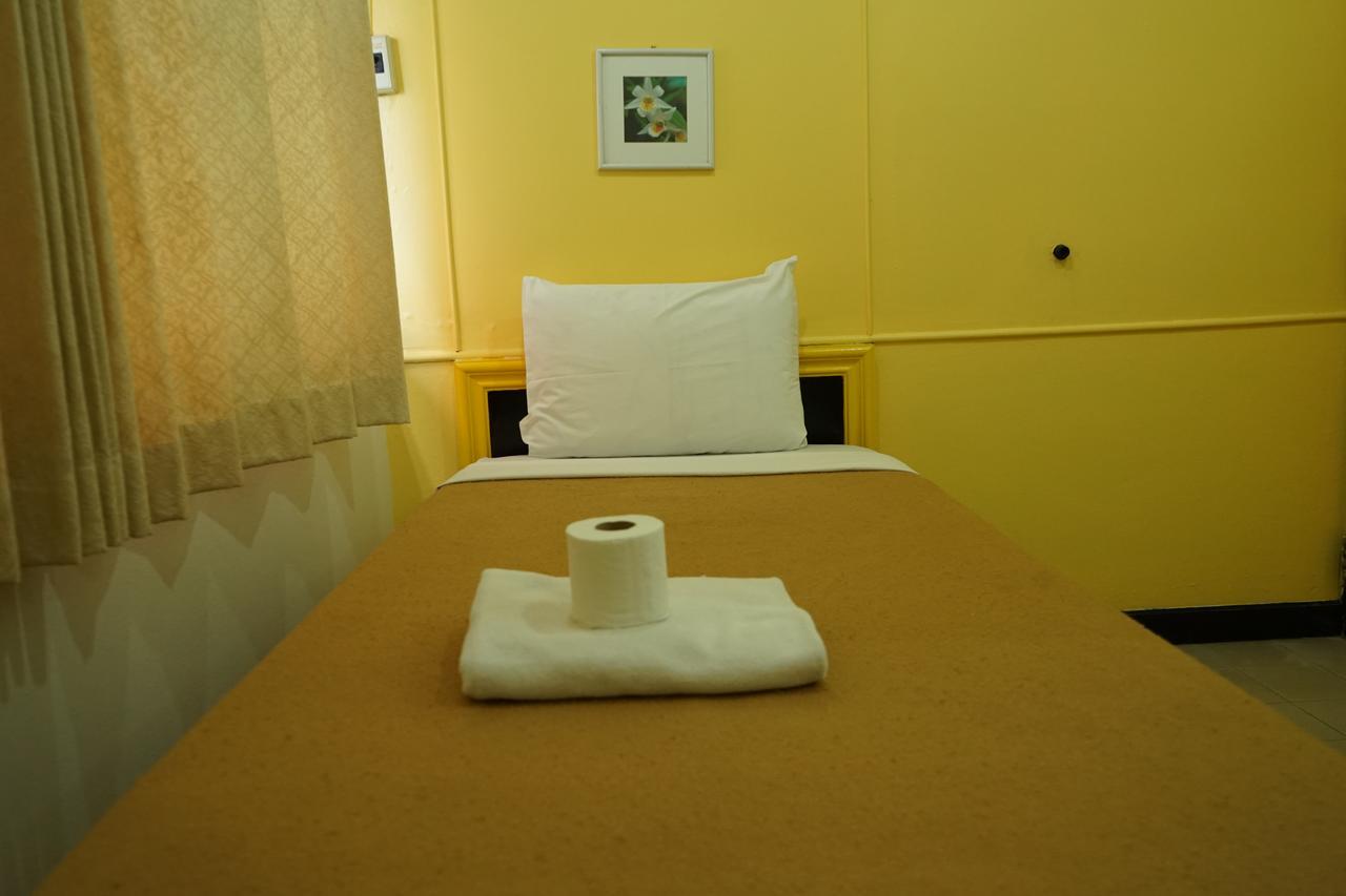 Yes Kaosan Hotel Bangkok Ngoại thất bức ảnh