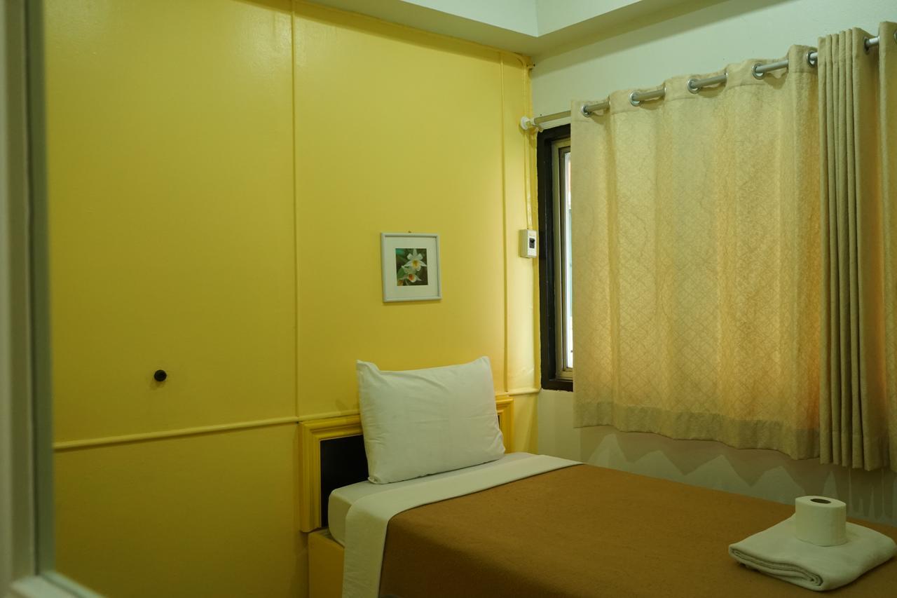 Yes Kaosan Hotel Bangkok Ngoại thất bức ảnh