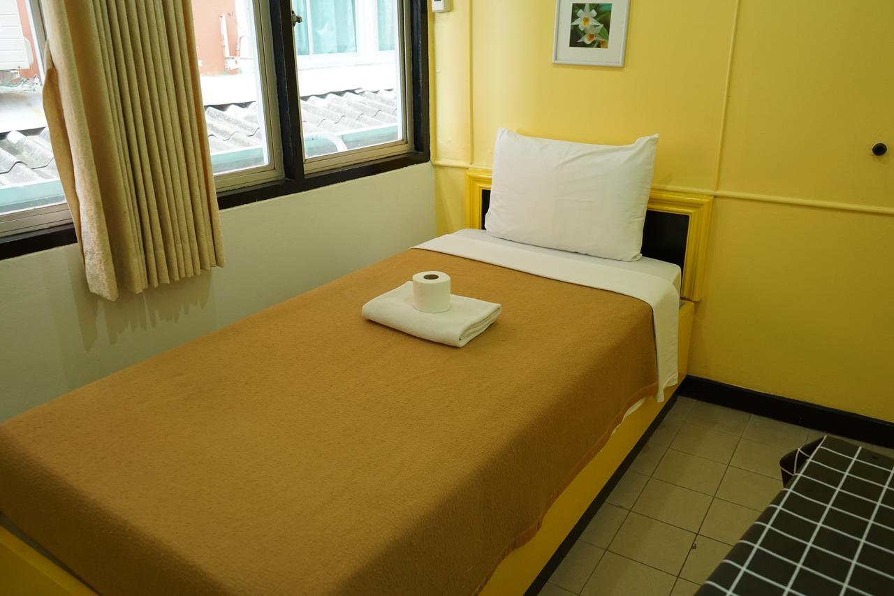 Yes Kaosan Hotel Bangkok Ngoại thất bức ảnh